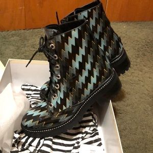 NEW Kenzo patent leather boots FLASHY